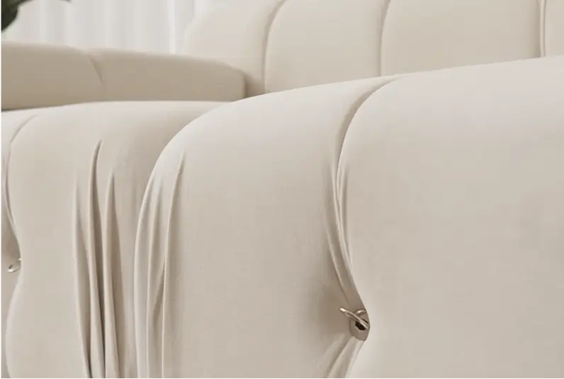 Timeless Capitonné Detailing